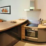 Particulier Parking Gratuit Piscine Chauffee Szálloda 4*