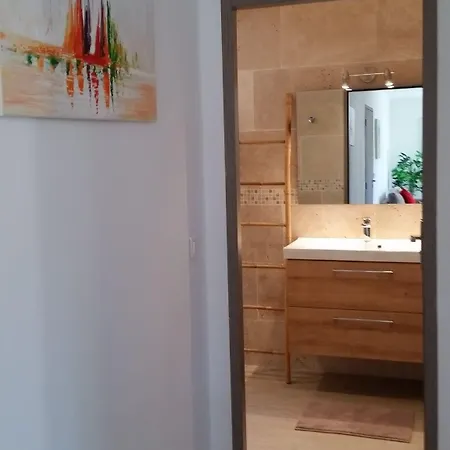 Particulier Parking Gratuit Piscine Chauffee Отель Каси